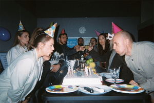 Employees celebrating birthday MakesYouLocal